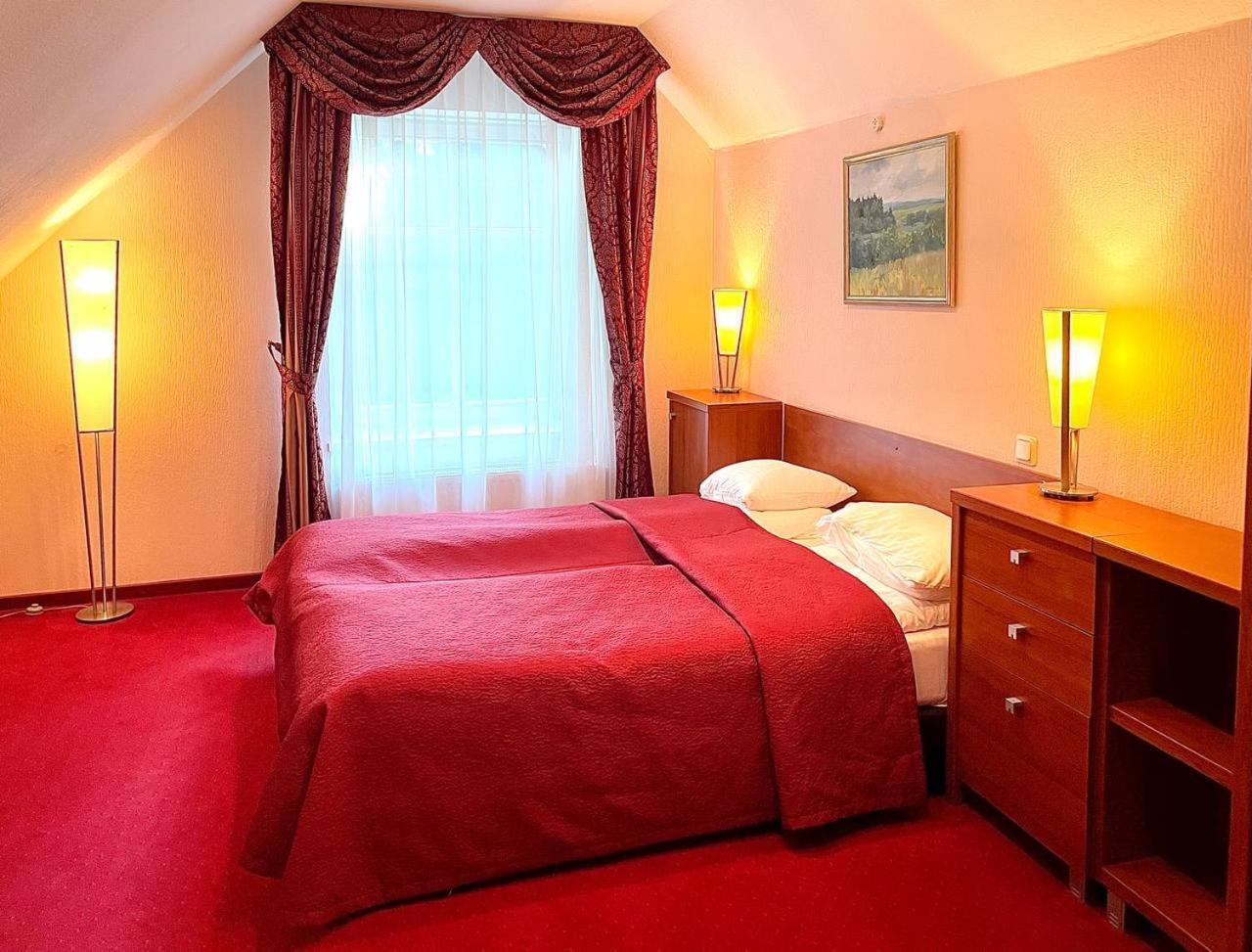 Hotel Lucky Fish Jūrkalne Extérieur photo