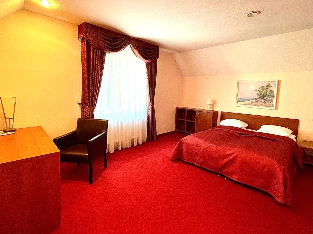Hotel Lucky Fish Jūrkalne Extérieur photo