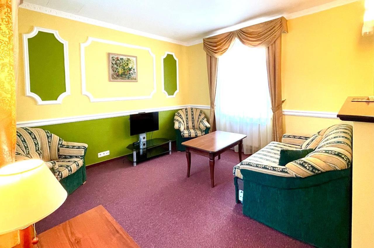 Hotel Lucky Fish Jūrkalne Extérieur photo