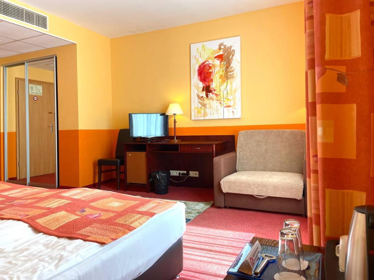 Hotel Lucky Fish Jūrkalne Extérieur photo