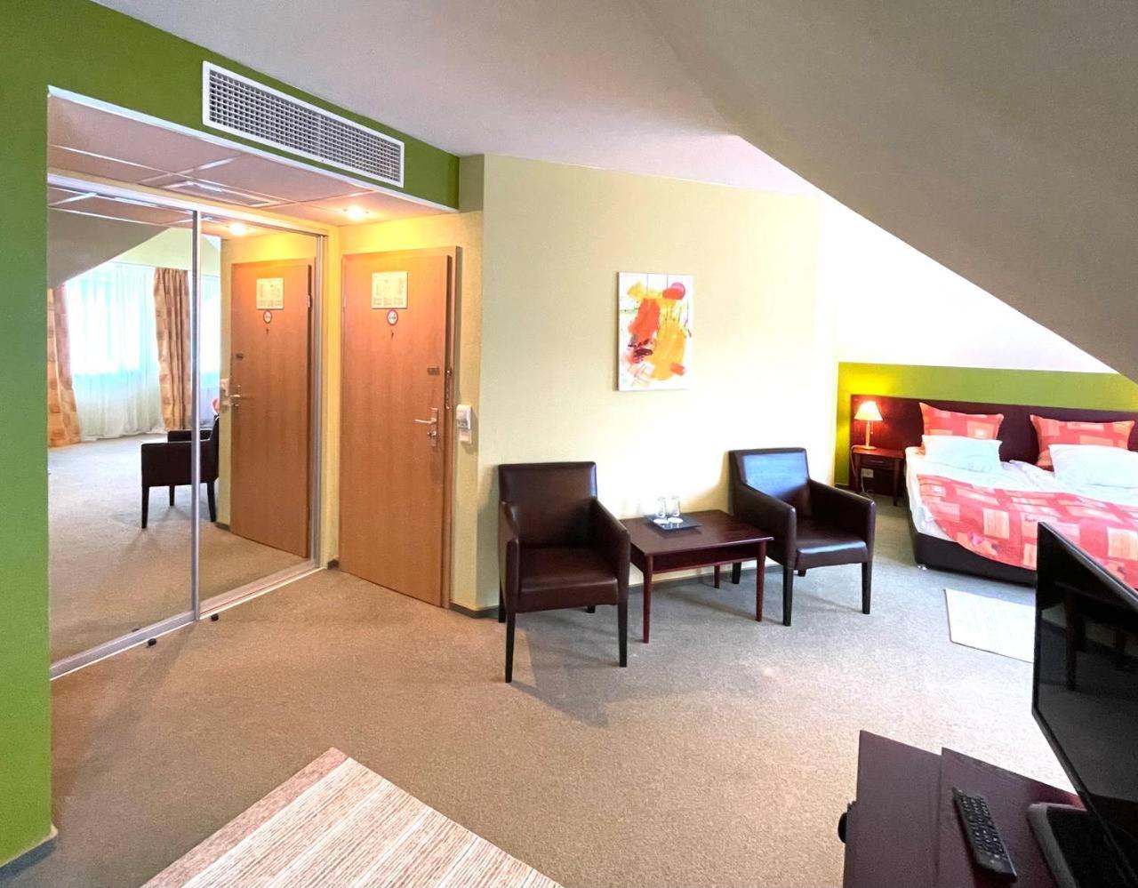 Hotel Lucky Fish Jūrkalne Extérieur photo
